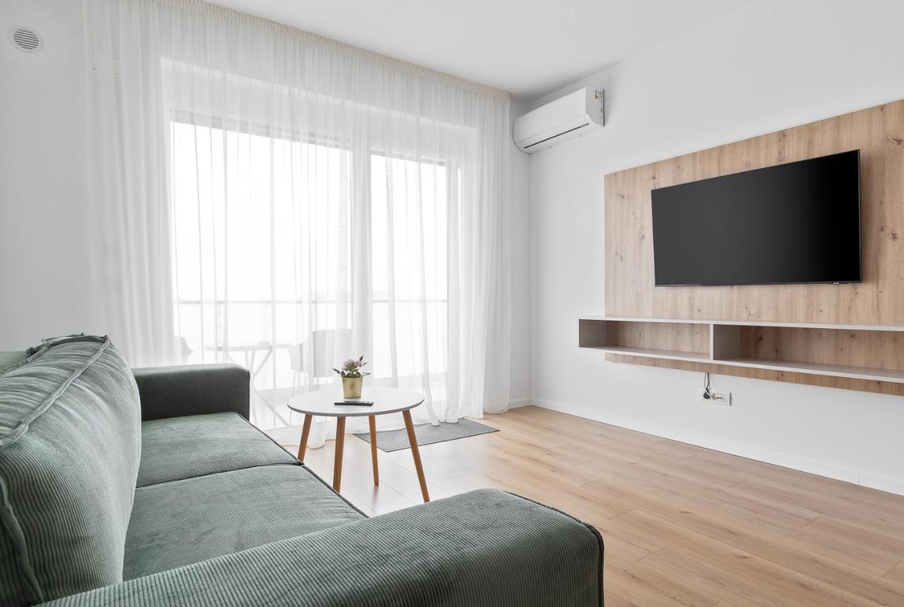 Ferienwohnung Grand Hill Flats Oradea Exterior foto