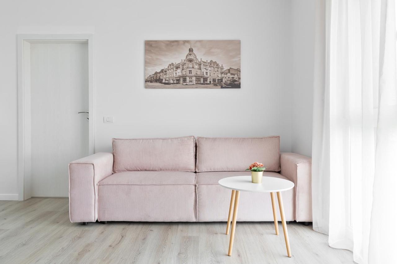 Ferienwohnung Grand Hill Flats Oradea Exterior foto