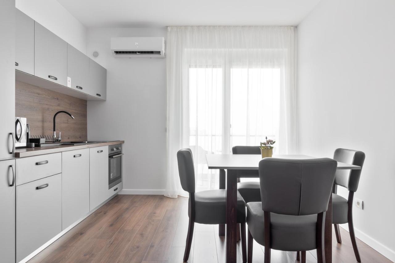Ferienwohnung Grand Hill Flats Oradea Exterior foto