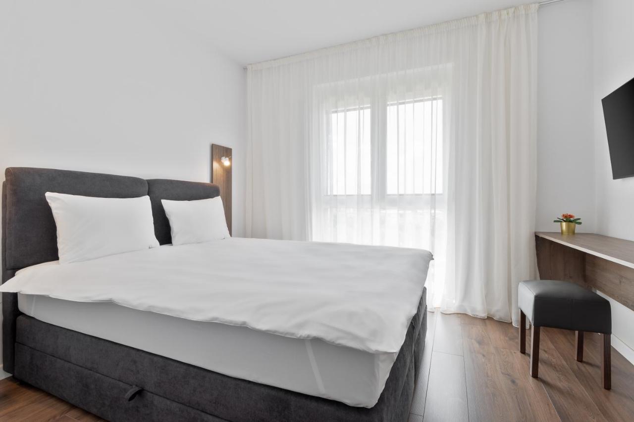 Ferienwohnung Grand Hill Flats Oradea Exterior foto