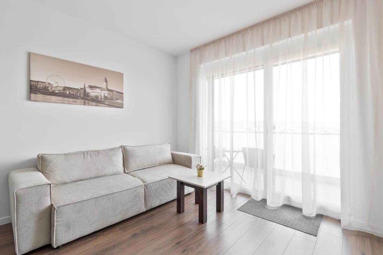 Ferienwohnung Grand Hill Flats Oradea Exterior foto