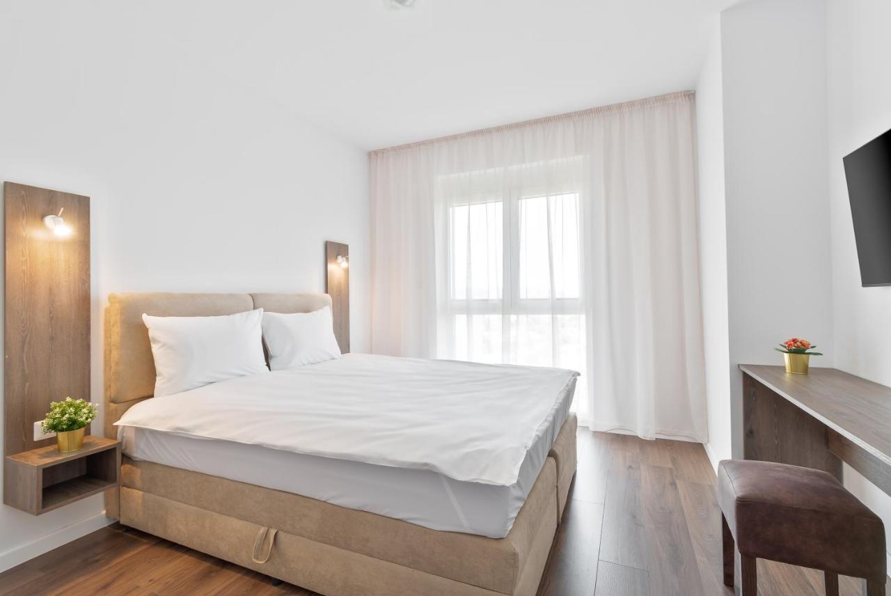 Ferienwohnung Grand Hill Flats Oradea Exterior foto