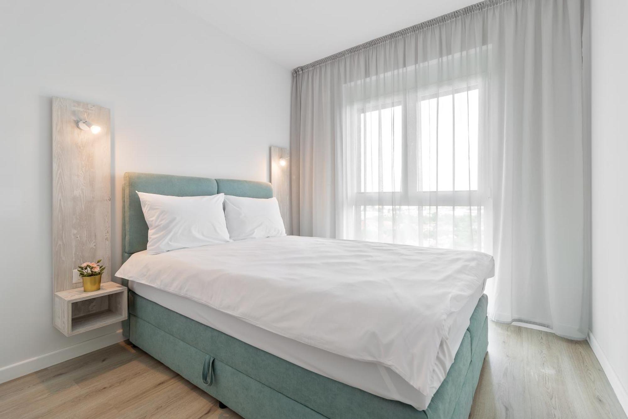 Ferienwohnung Grand Hill Flats Oradea Exterior foto
